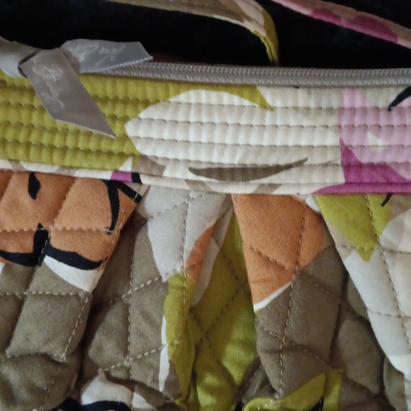 Vera Bradley Handbag - Picture 6 of 14